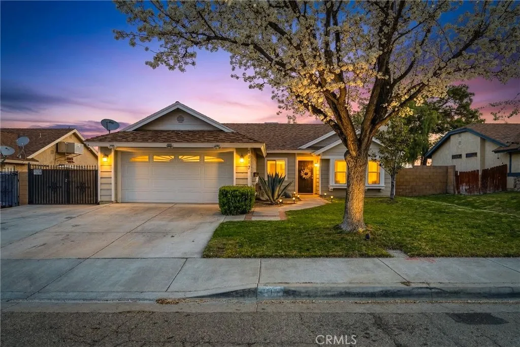 Additional image 2 of 2017 W Avenue K10, Lancaster, CA 93536