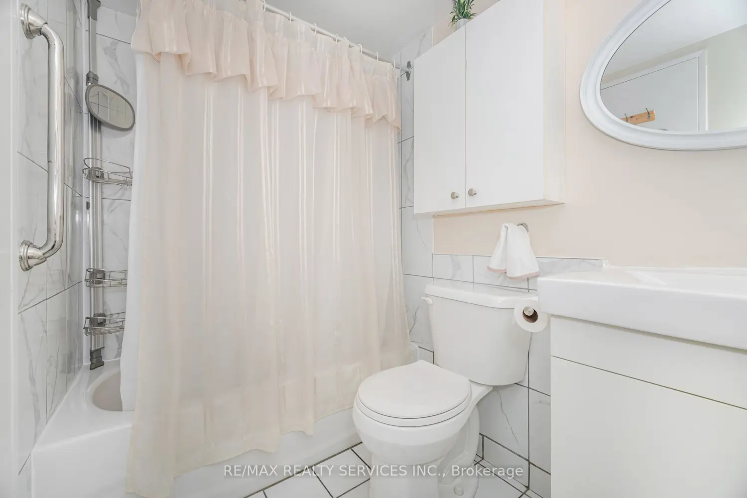 Additional image 9 of 3 Lisa Street 108