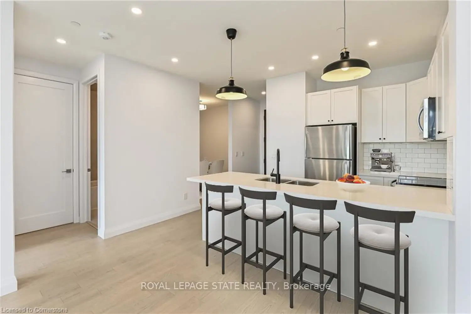 Additional image 5 of 101 Locke Street 507