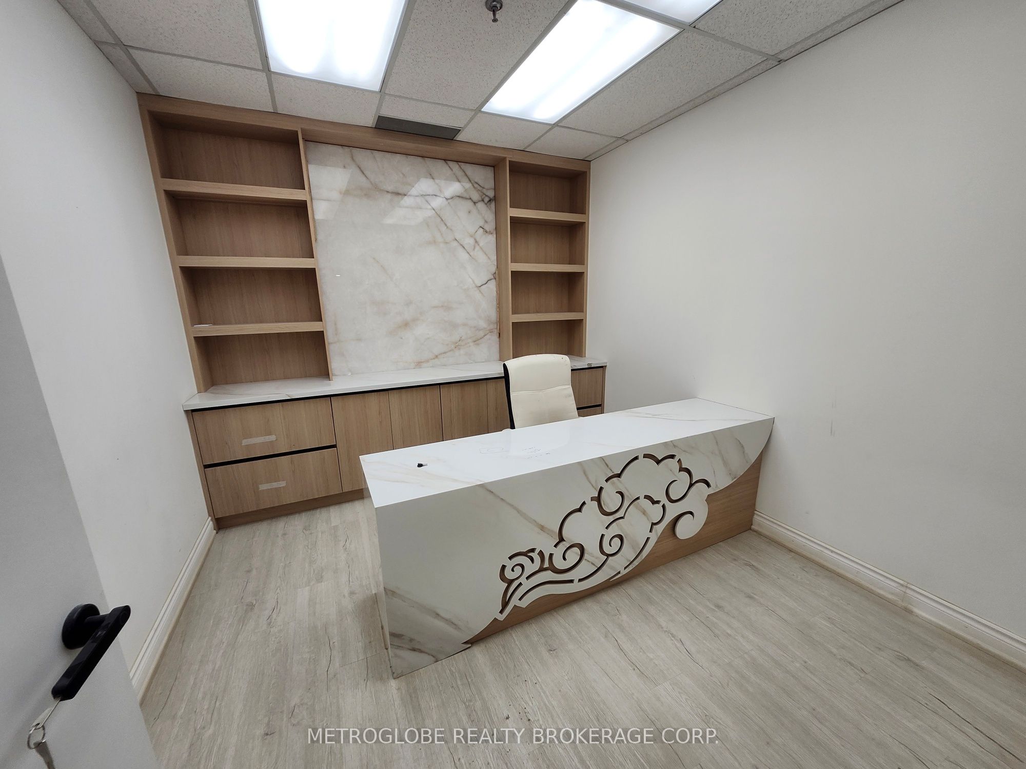 Additional image 5 of 74AP-76AP-2220 Midland Avenue, Toronto, ON, M1P 4R9