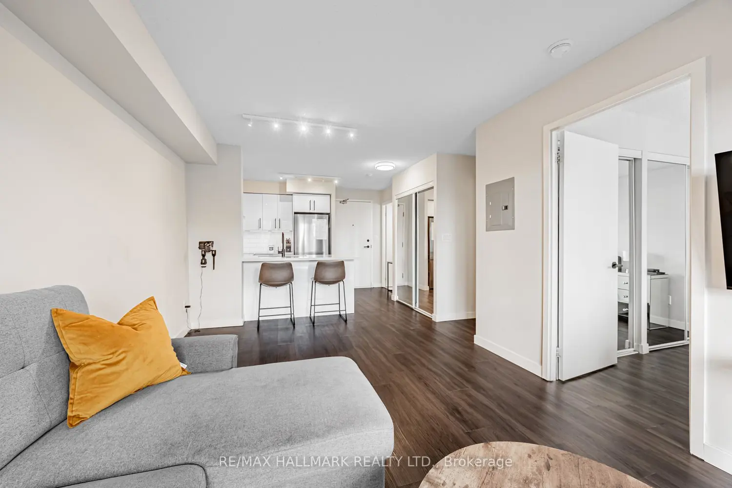 Additional image 6 of 120 Dallimore Circle 510