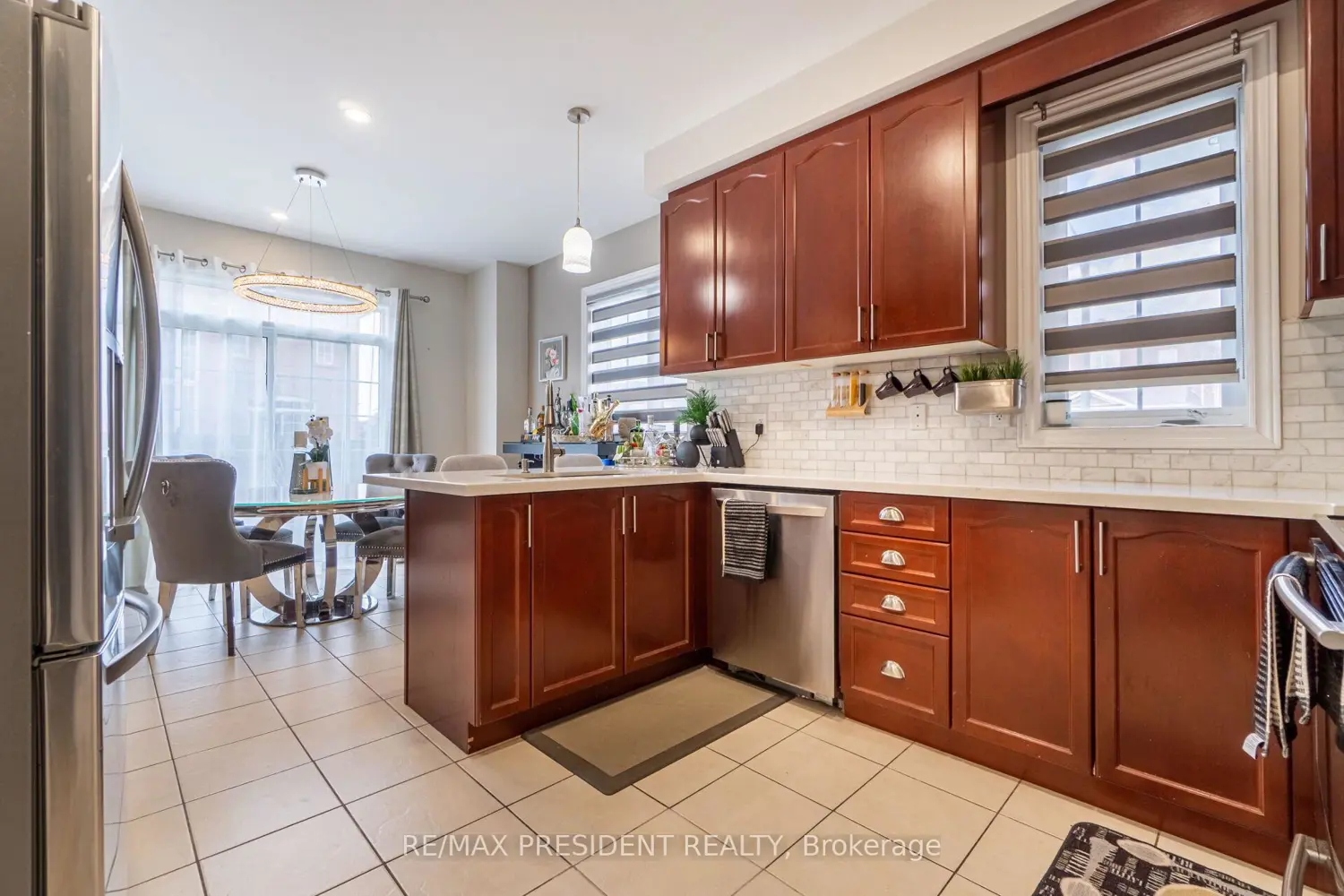 Additional image 20 of 56 Iceland Poppy Trail