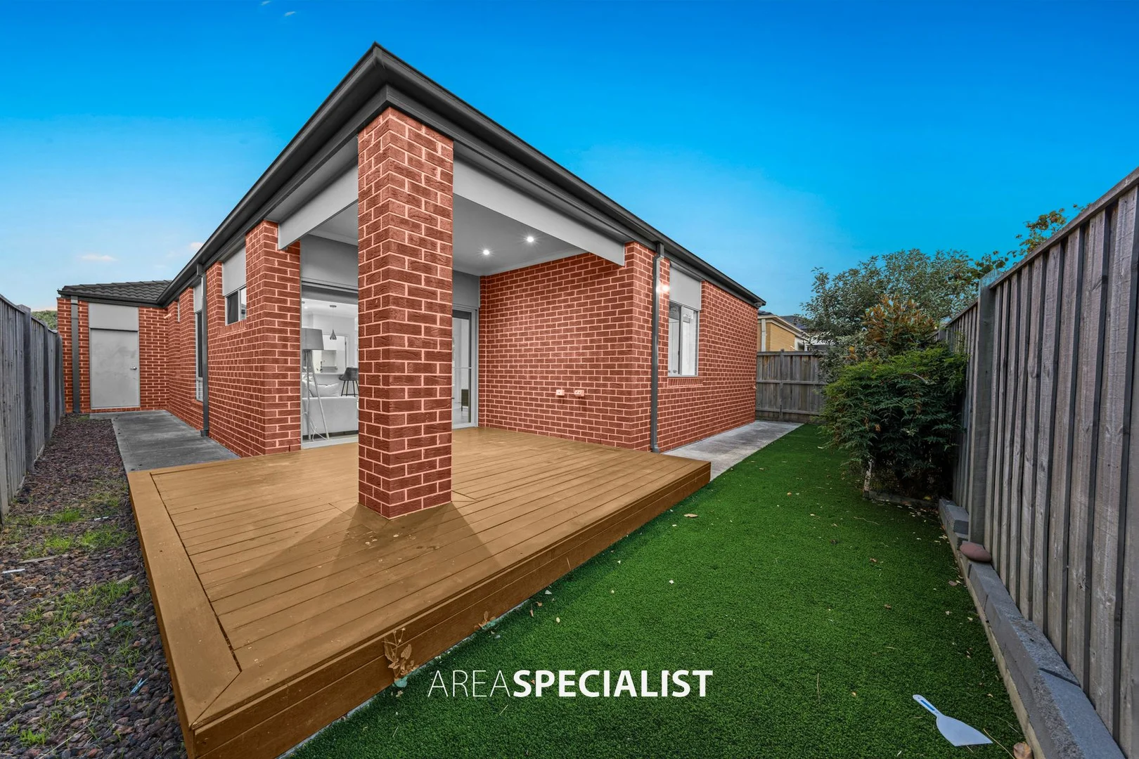 Additional image 10 of 18 Greenslate Street, Clyde North VIC 3978