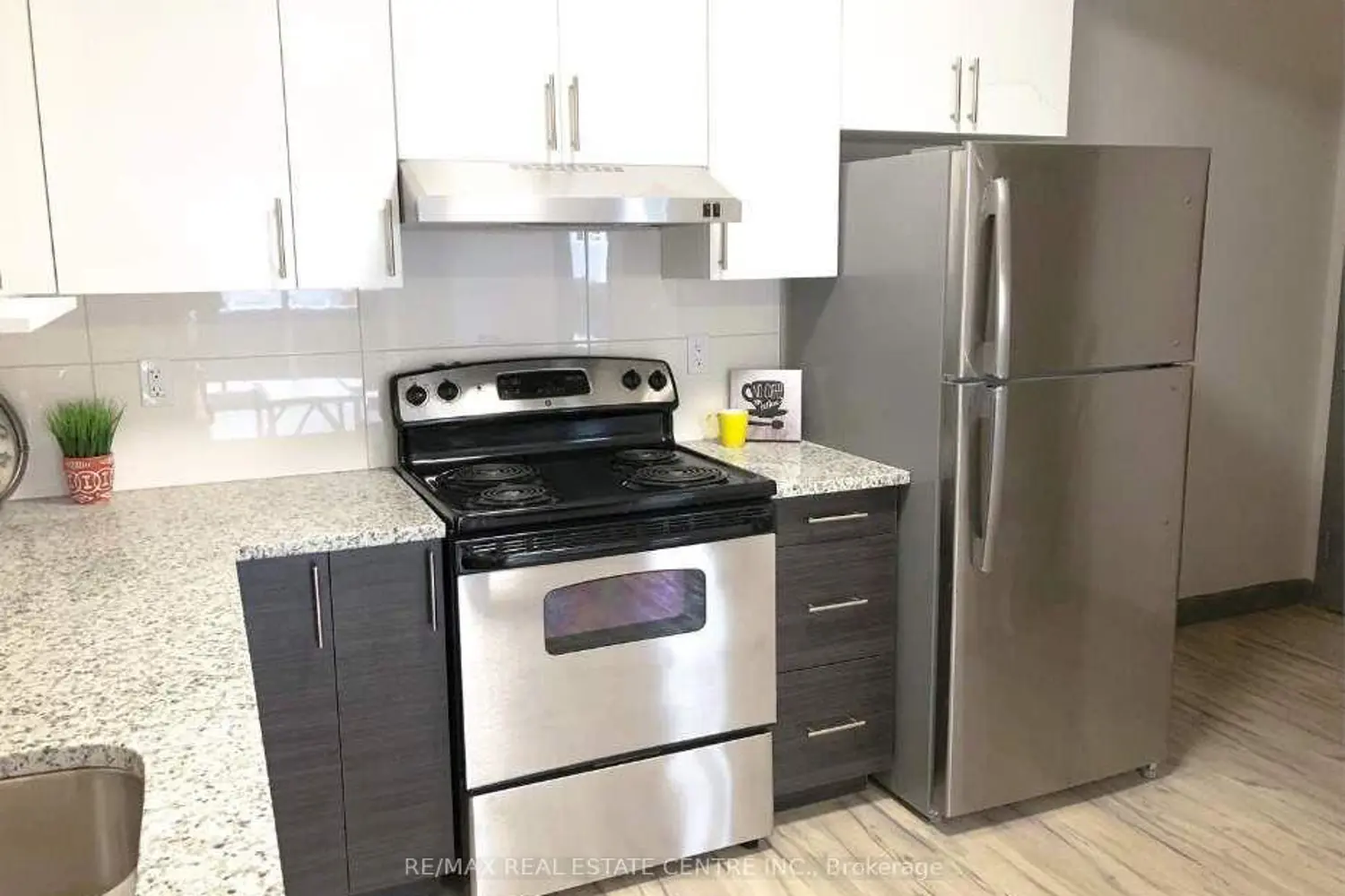 Additional image 2 of 258B Sunview Street 279