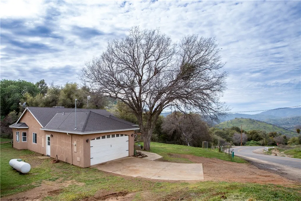 Additional image 26 of 39313 Squaw Valley, Squaw Valley, CA 93675