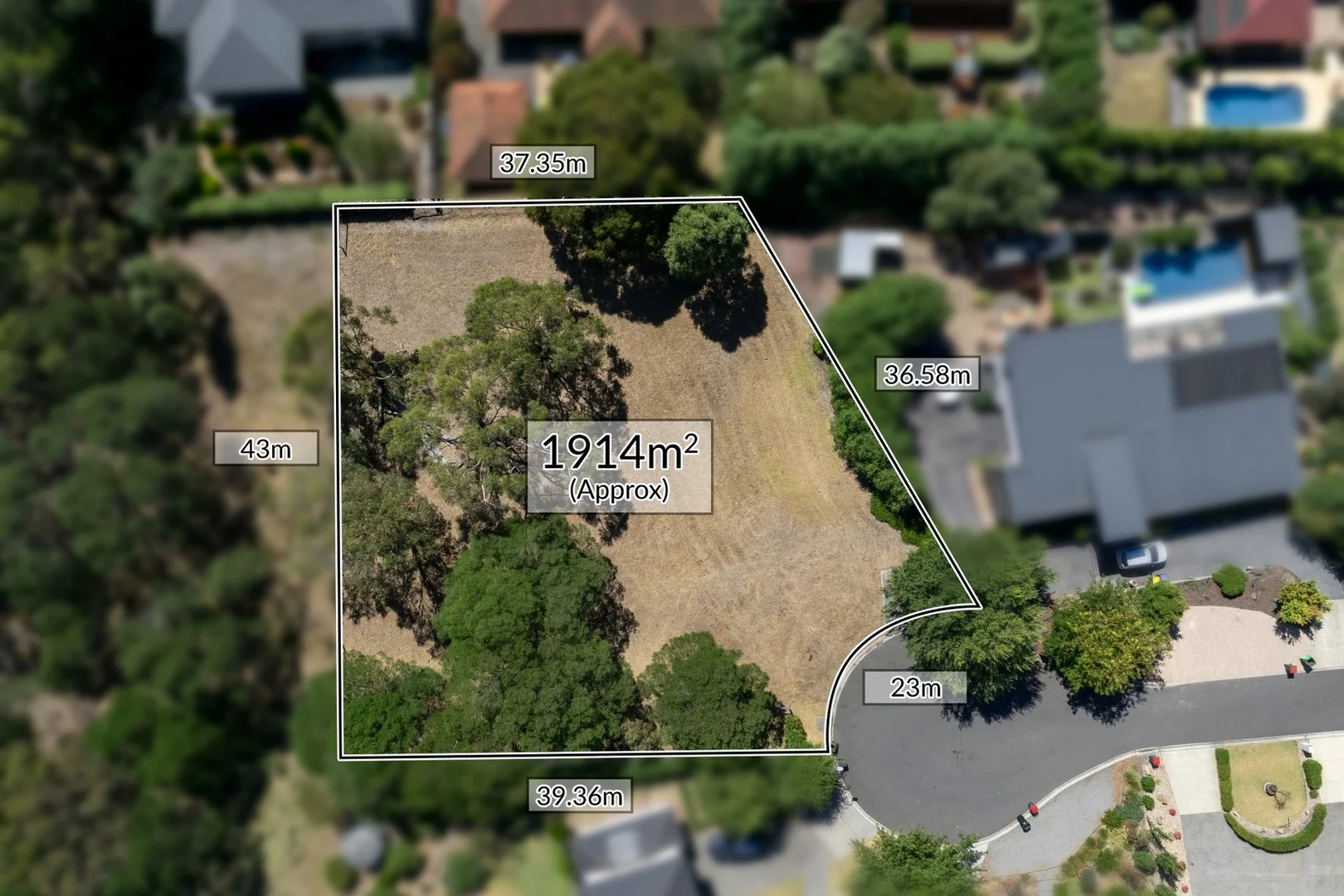 Additional image 2 of 7 Grange Court, Gisborne VIC 3437