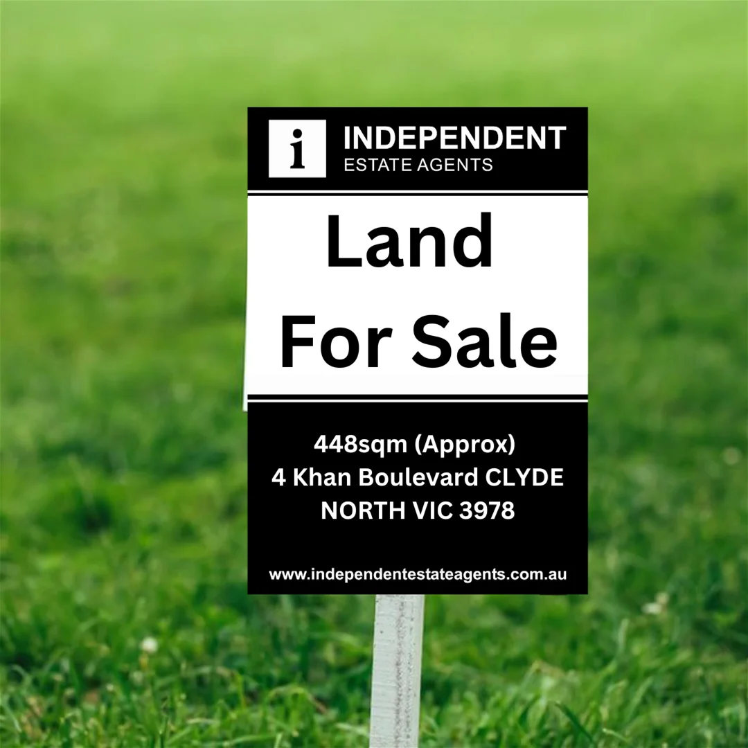 4 Khan Boulevard, Clyde North VIC 3978
