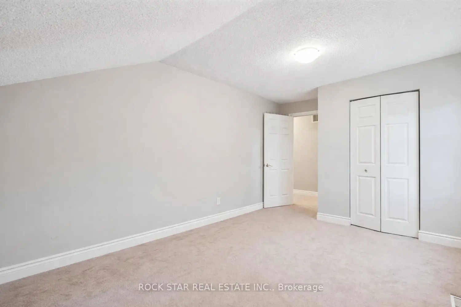 Additional image 9 of 34 Cliff Avenue