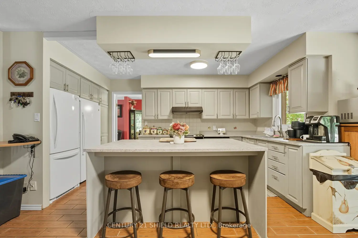 Additional image 10 of 4555 Glen Roy Road