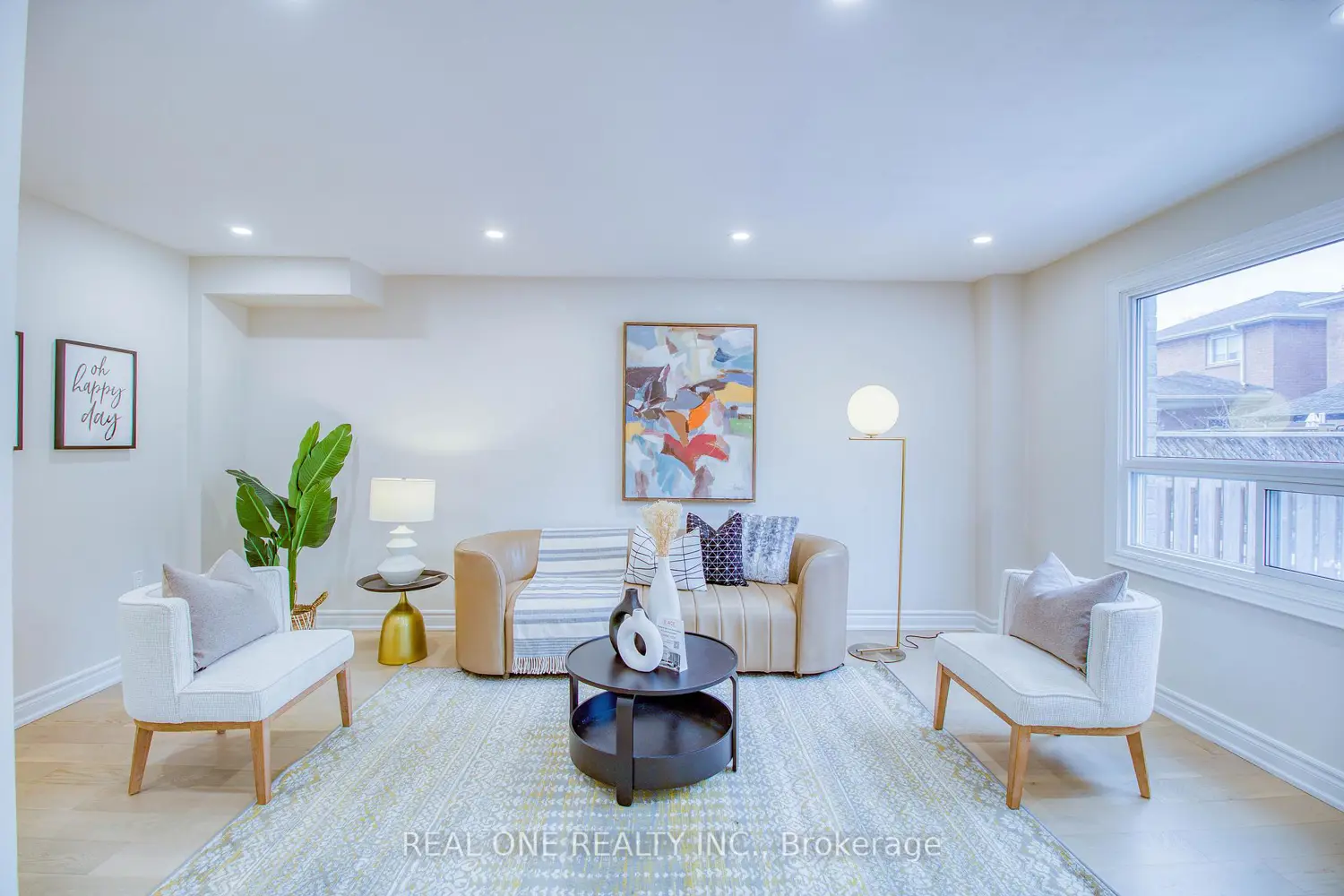 32 Charlton Avenue photo 4