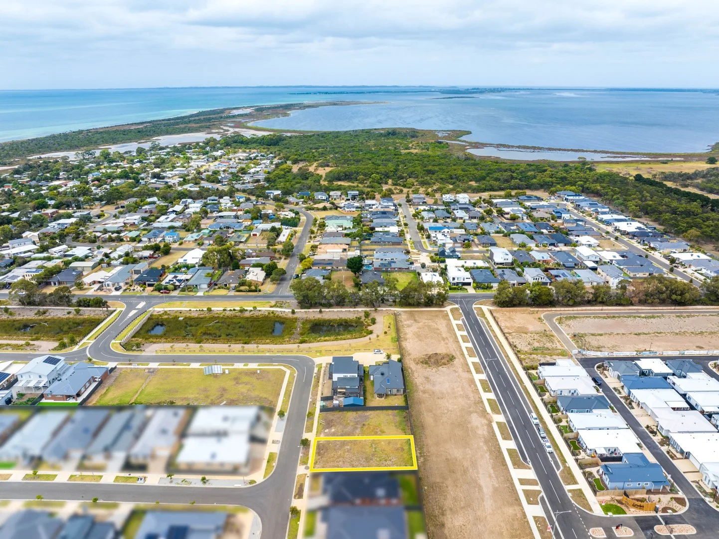 21 Birdwood Drive, St Leonards VIC 3223