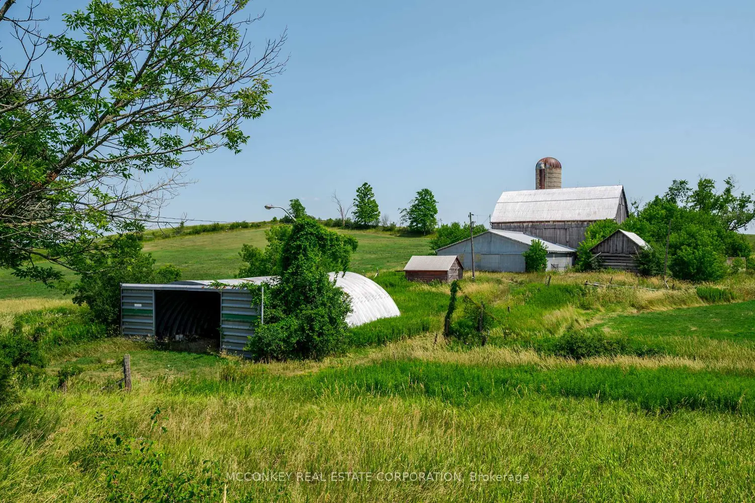 2137 Drummond Line photo 2