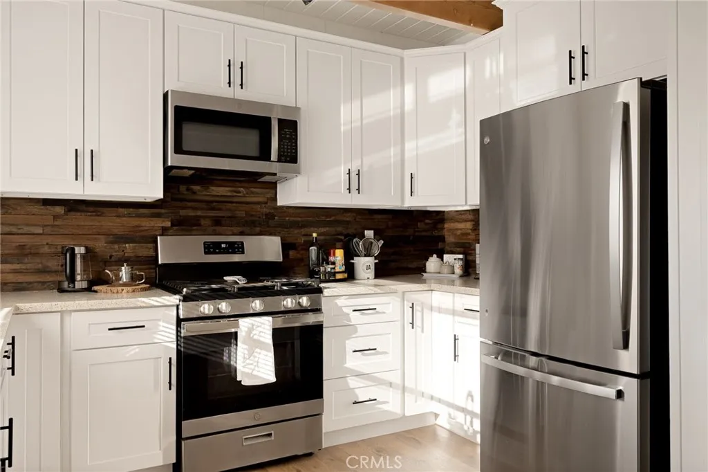 Additional image 11 of 788 Crown, Lake Arrowhead, CA 92352