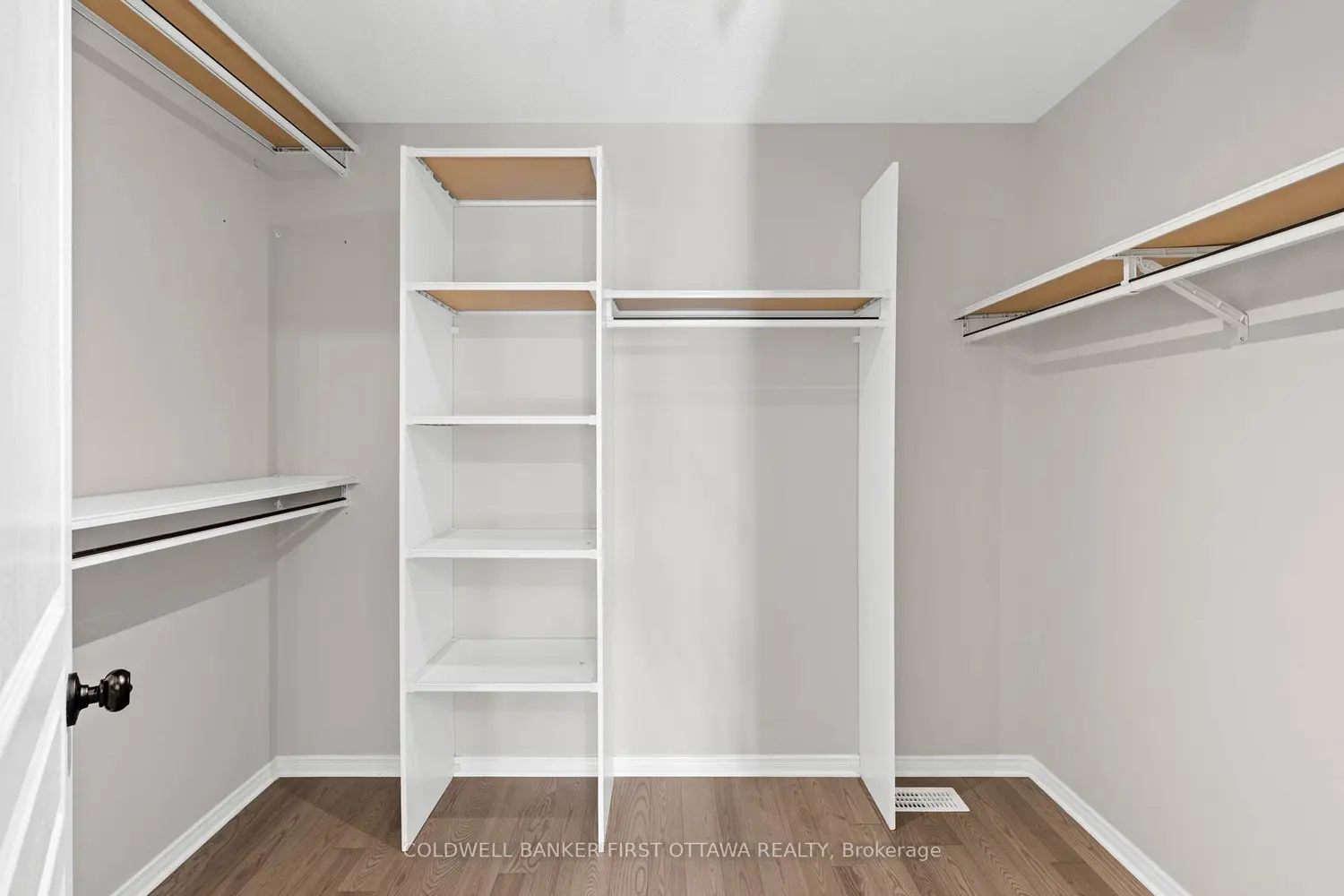 Additional image 9 of 441 Blackleaf Drive