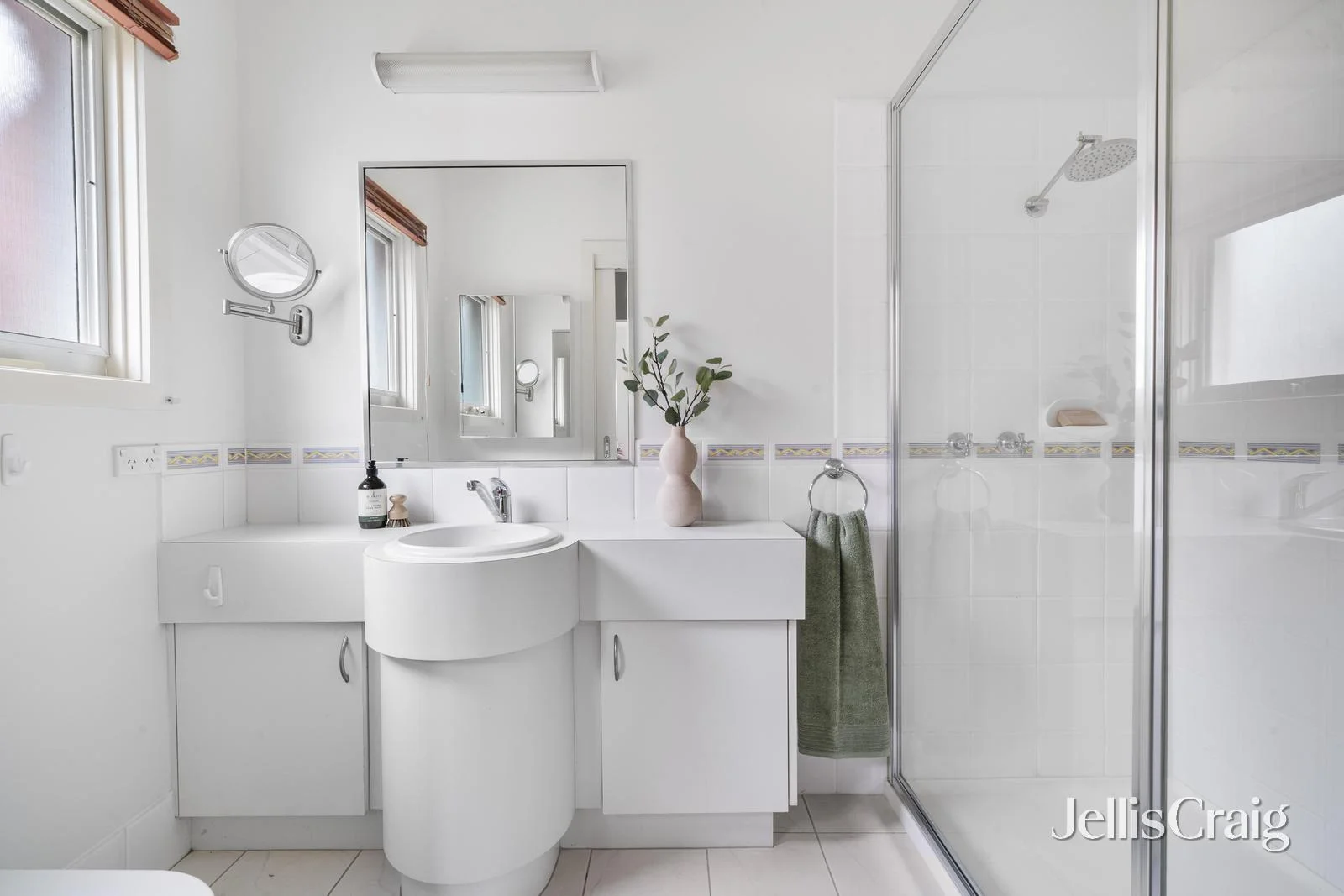 Additional image 16 of 11 Valley Park Grove, Eltham VIC 3095