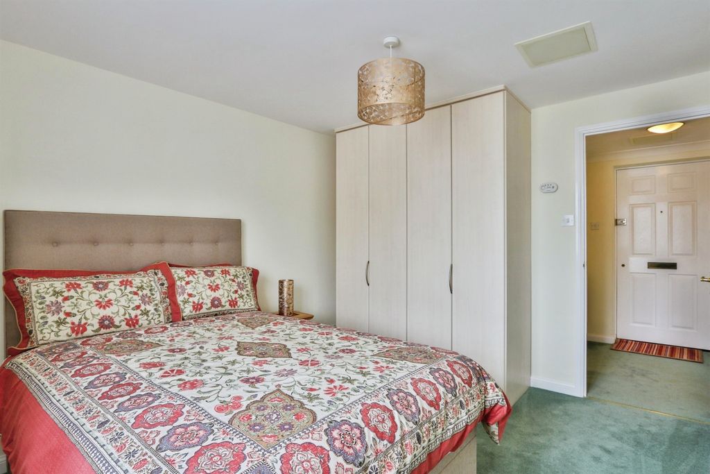 Additional image 7 of 1 bed flat for saleGoldenleas Drive, Bournemouth BH11