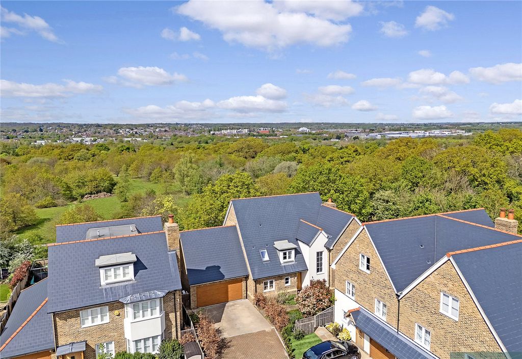 Additional image 35 of 5 bed detached house for saleHigh Road, Chigwell, Essex IG7