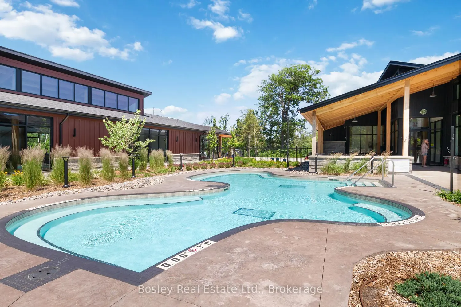 Additional image 15 of 130 White Oak Crescent