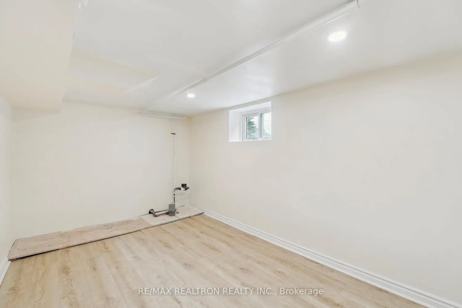 Additional image 19 of 4844 Sixth Avenue