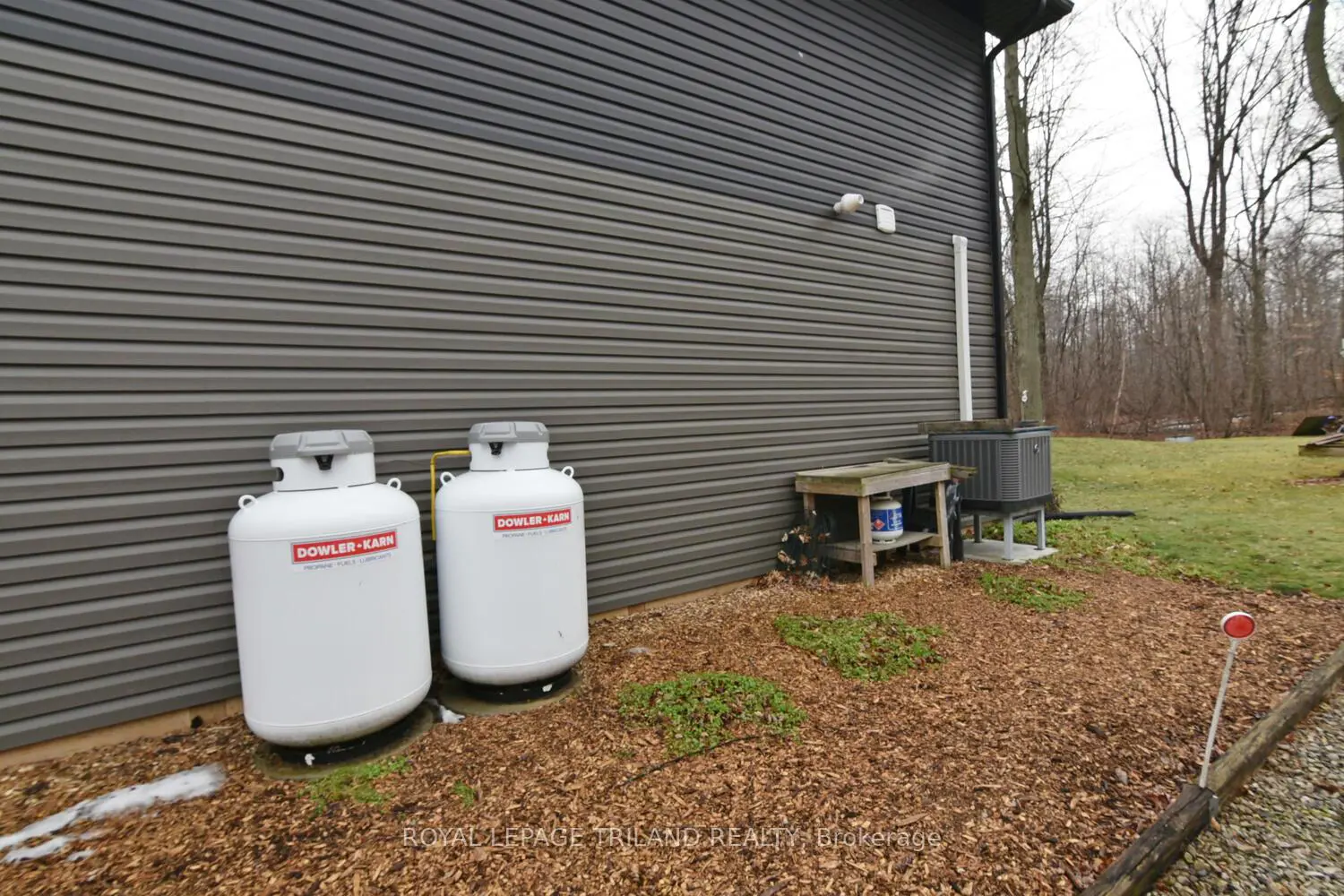 Additional image 20 of 9904 Lake Road