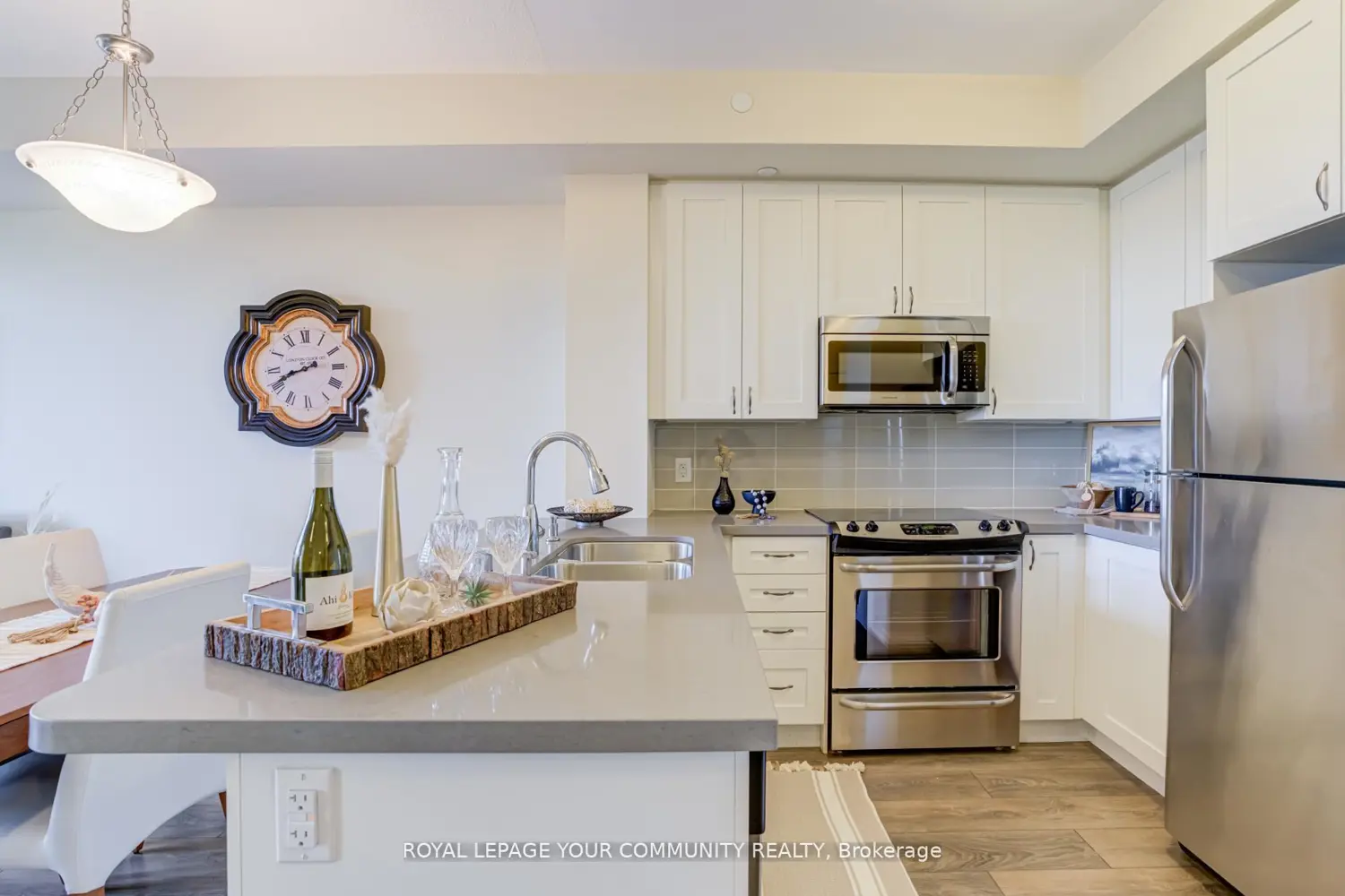 Additional image 5 of 540 Bur Oak Avenue 222