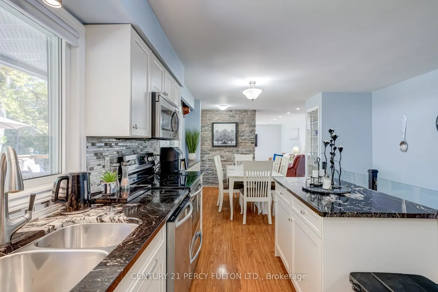 Additional image 10 of 15166 Highway 118