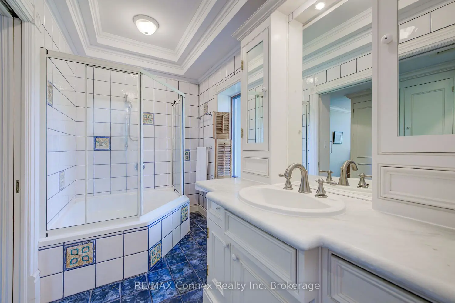 Additional image 8 of 13233 Fifth Line