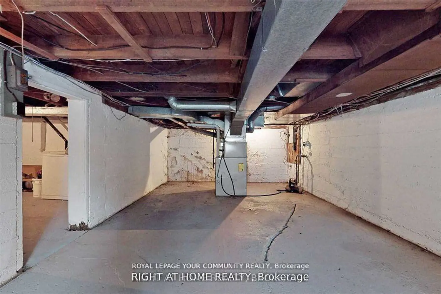 Additional image 12 of 13066 Keele Street