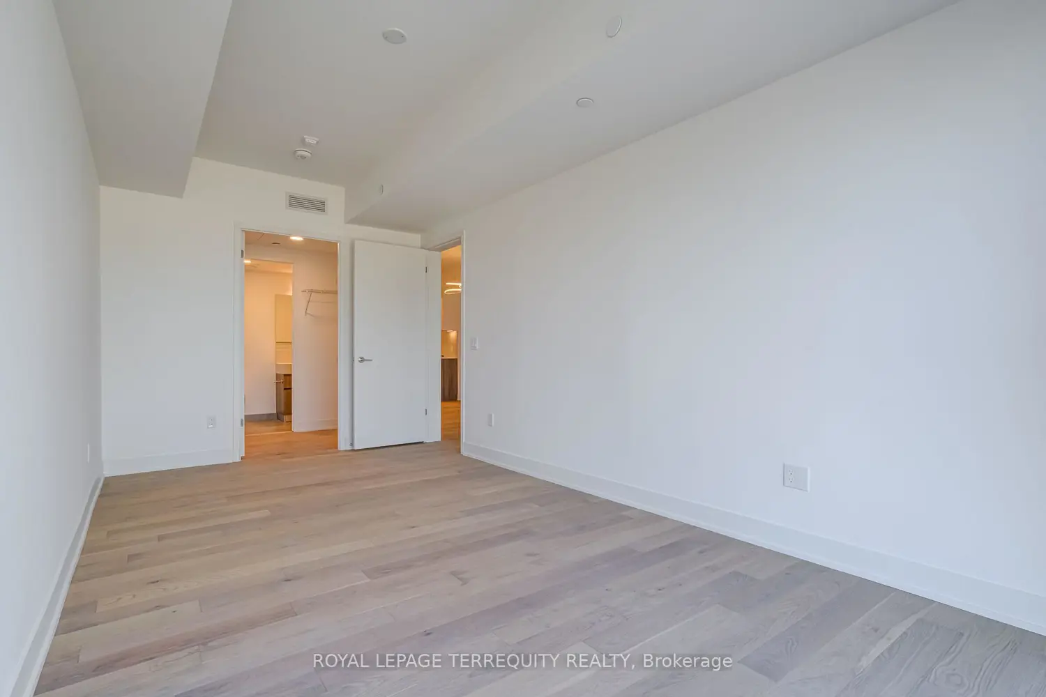 Additional image 12 of 200 Keewatin Avenue 301