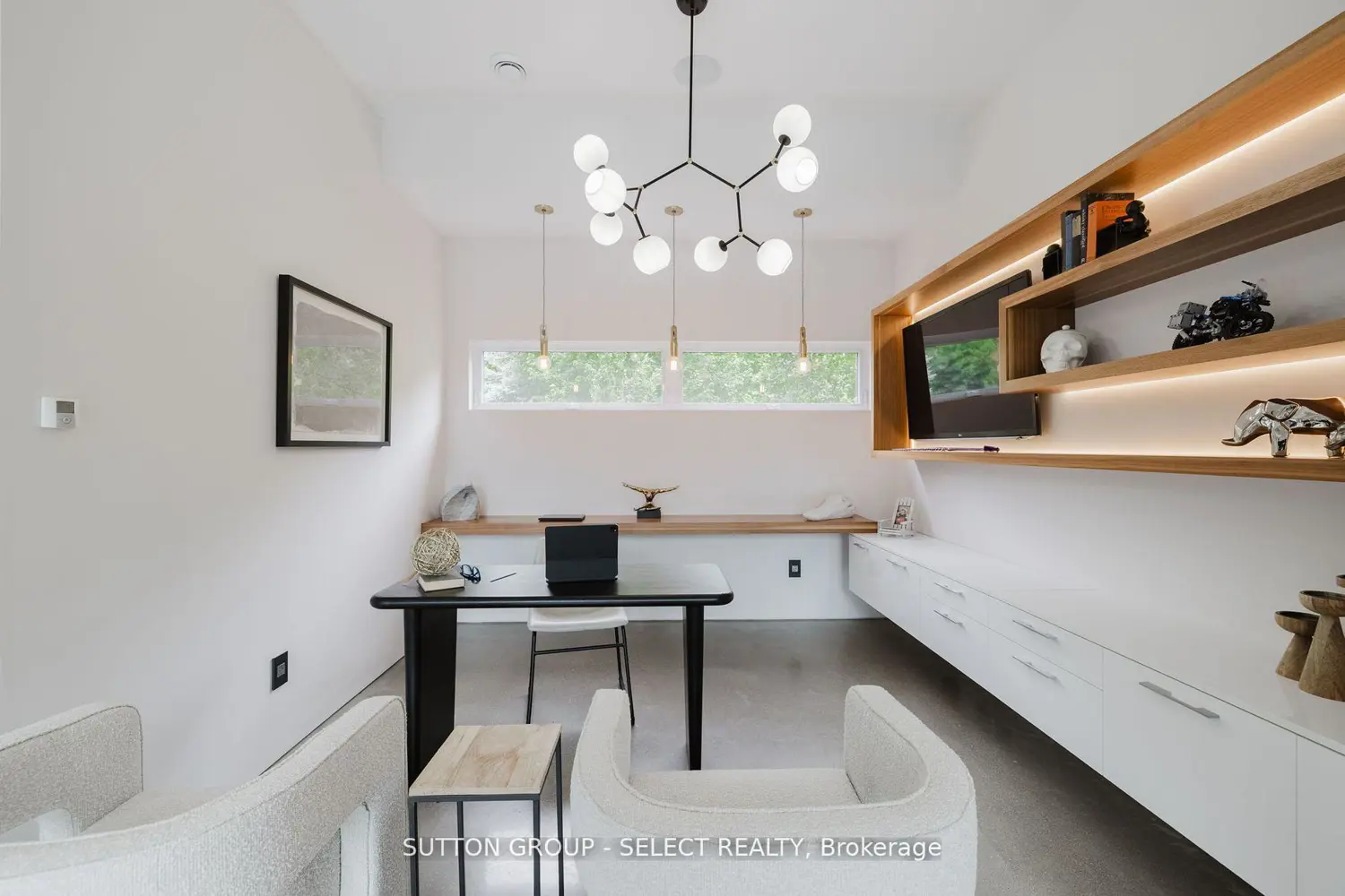 Additional image 5 of 9385 Elviage Drive