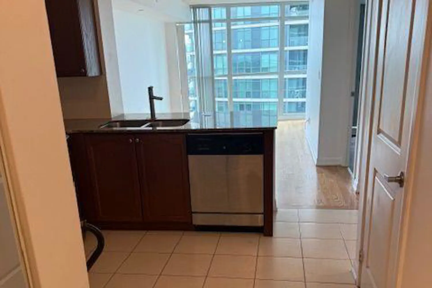Additional image 7 of 215 Sherway Gardens Road 1205