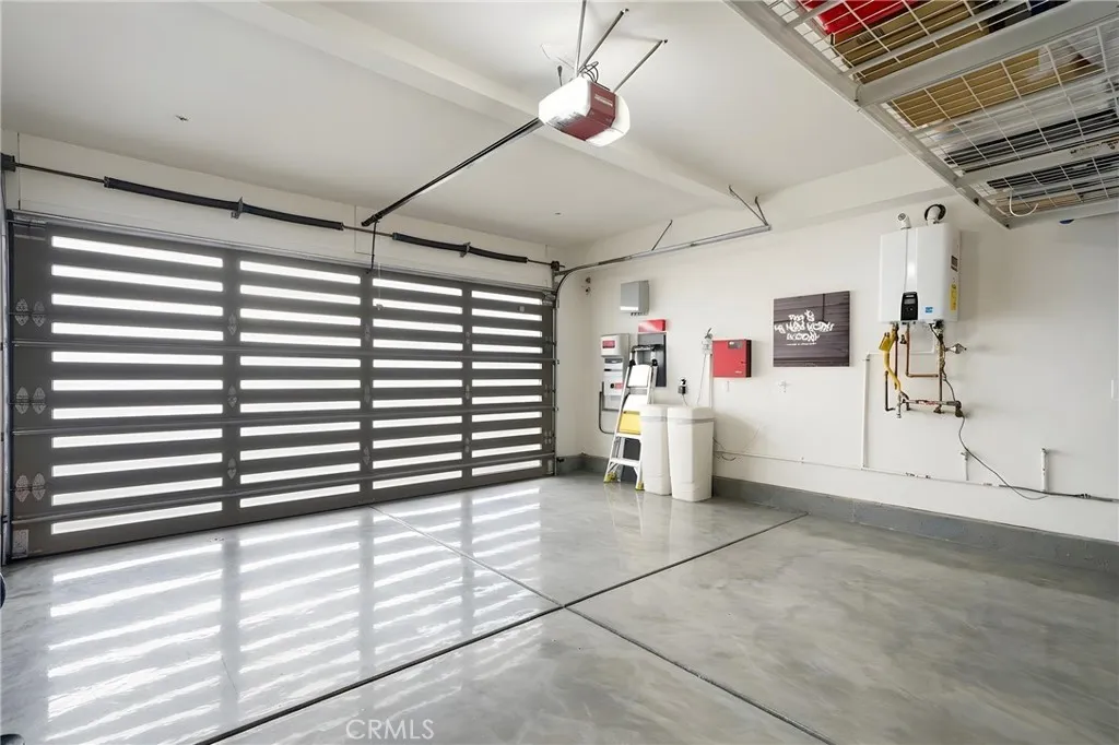 Additional image 38 of 12840 S Seaglass Circle, Los Angeles, CA 90094