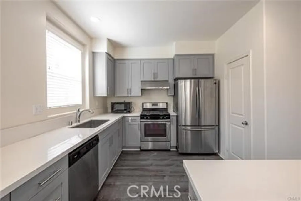 Additional image 9 of 120 S Pacific Avenue S Unit 39, Santa Ana, CA 92703