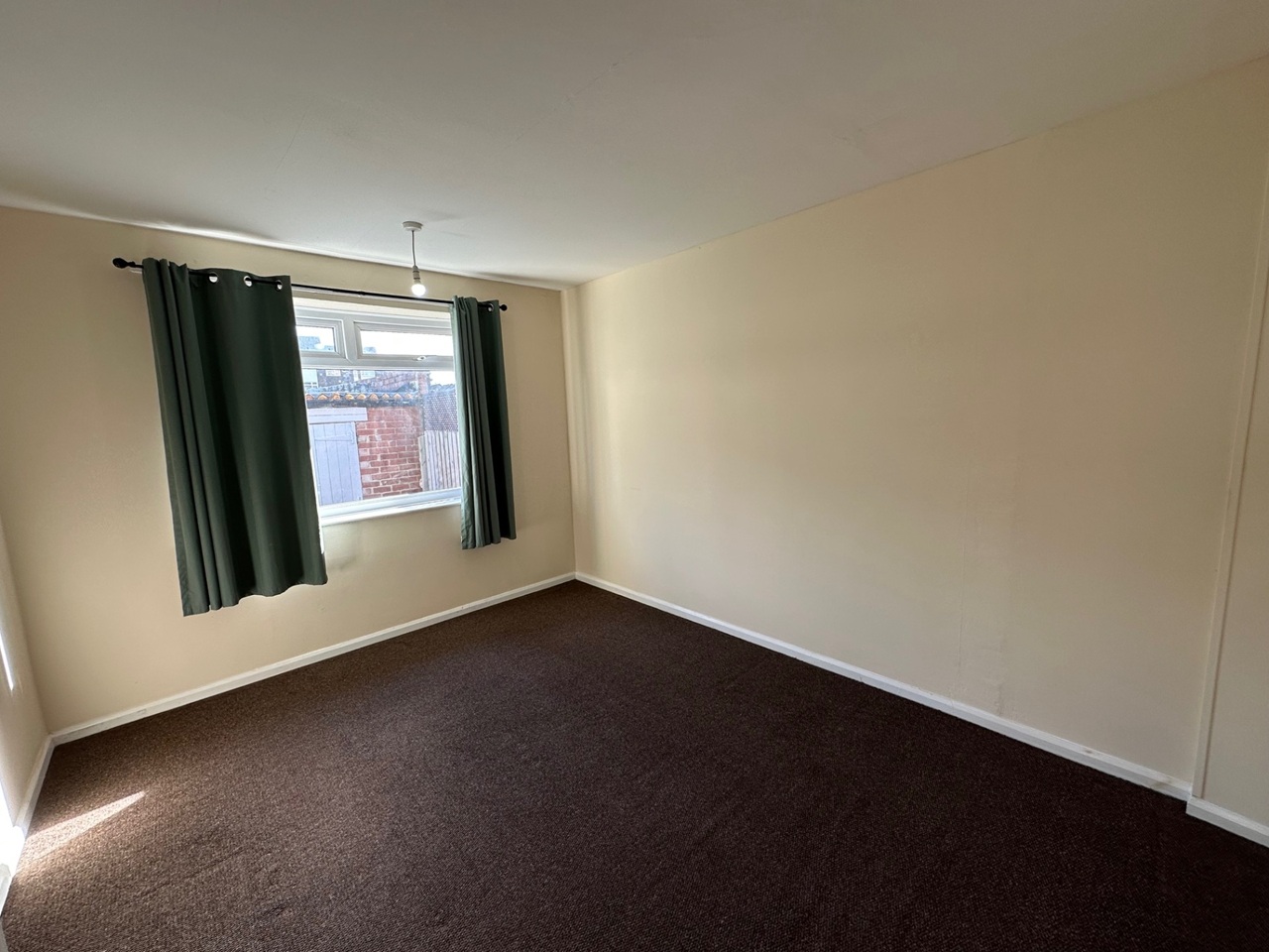 Additional image 4 of 3 Bed Semi-Detached House, Heather Gardens, LS13, N1 7GU
