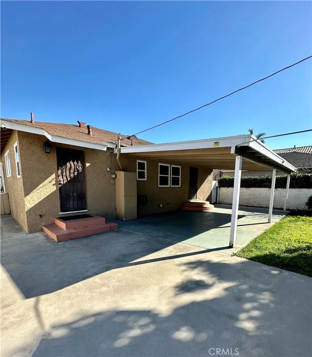 5313 Manzanar Ave, Pico Rivera, CA 90660