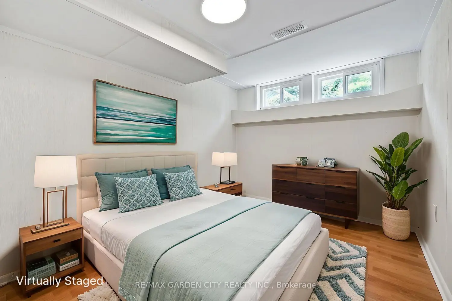 Additional image 13 of 34 Kenworth Drive