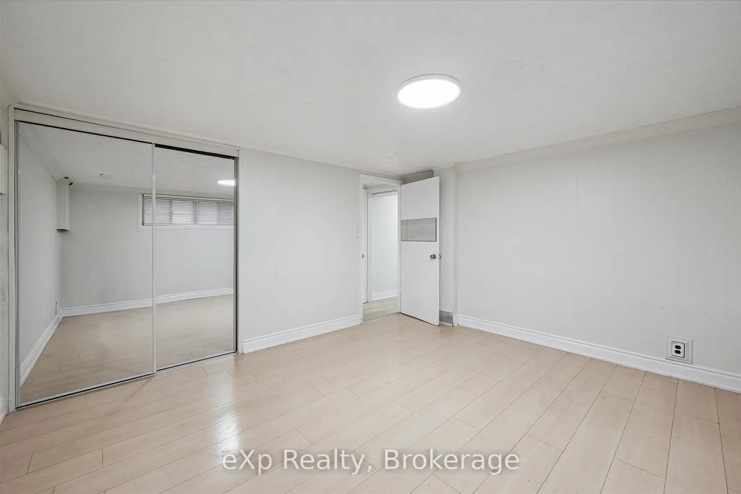 Additional image 17 of 53 Nicklin Crescent