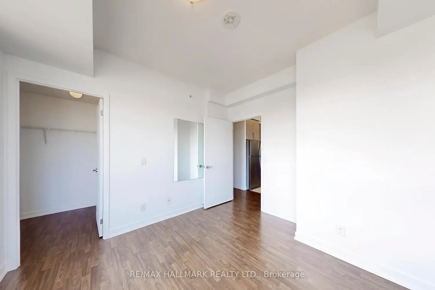 Additional image 6 of 840 Queen's Plate Drive 1207