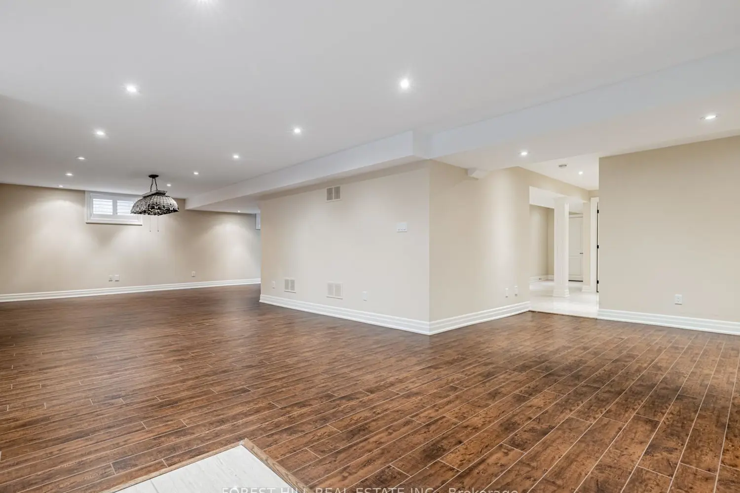 Additional image 17 of 394 Connaught Avenue