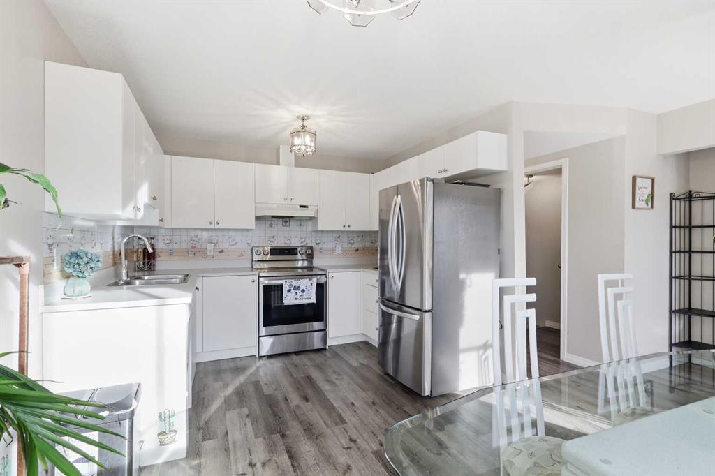 Additional image 3 of 37-6020 Temple Drive NE, Calgary, AB, t1y4r5