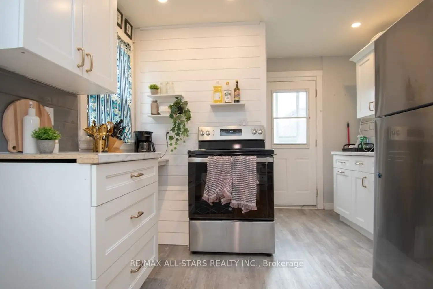 Additional image 8 of 32 Adelaide Street