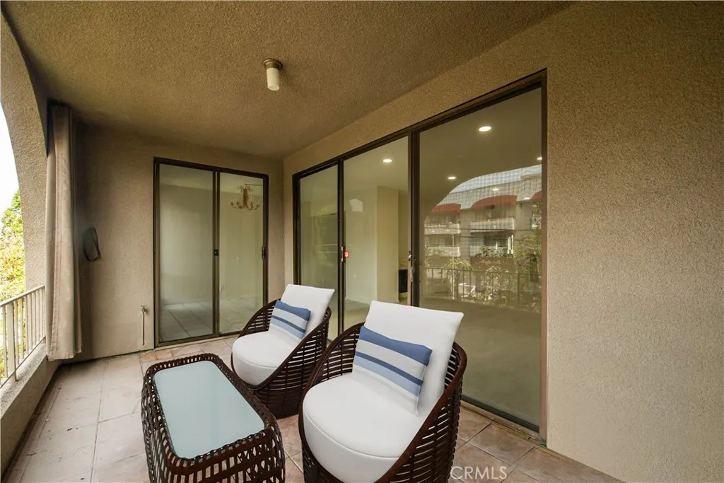 Additional image 23 of 5340 Yarmouth Unit 205, Encino, CA 91316