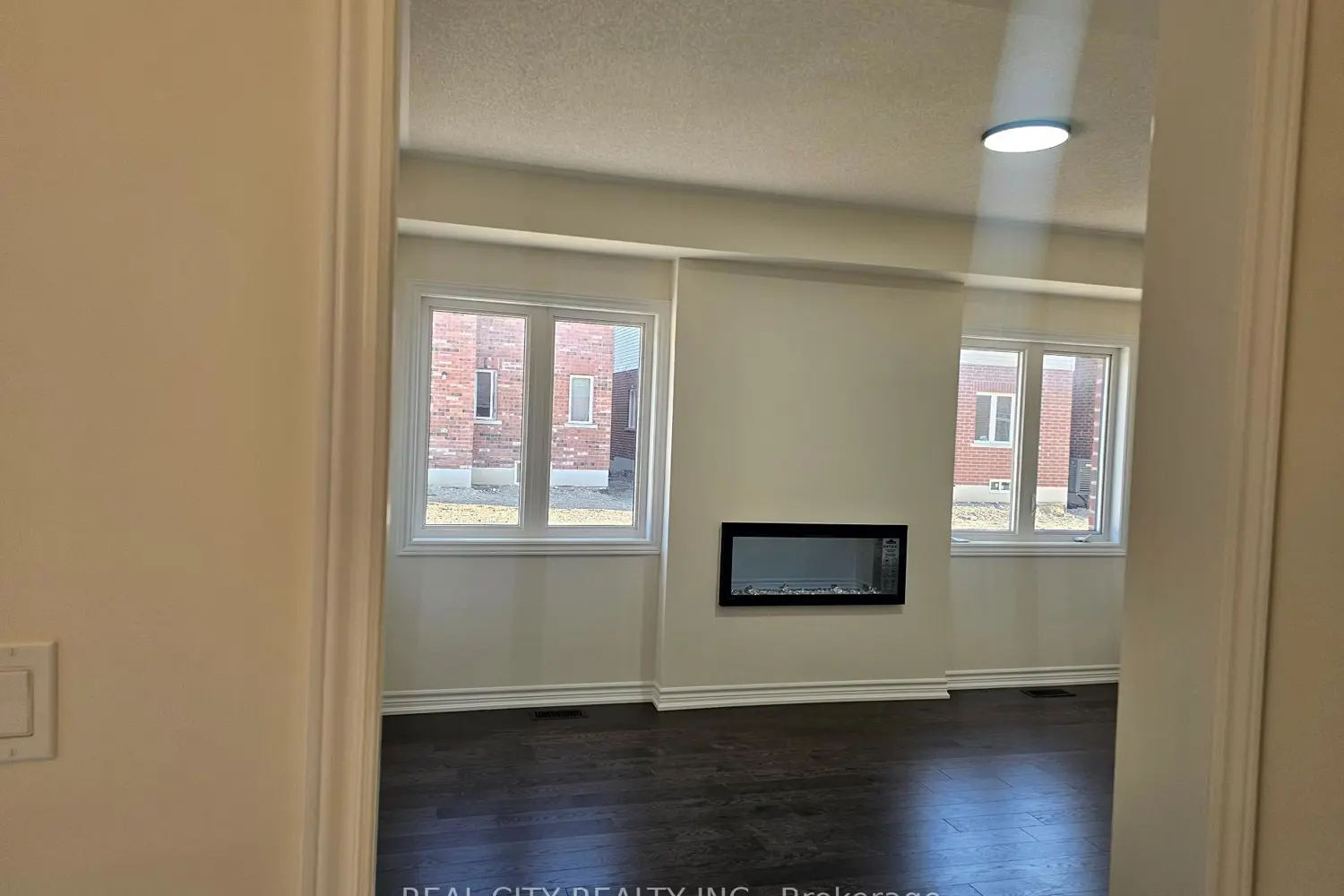 Additional image 12 of 5 Heather Fullerton Road