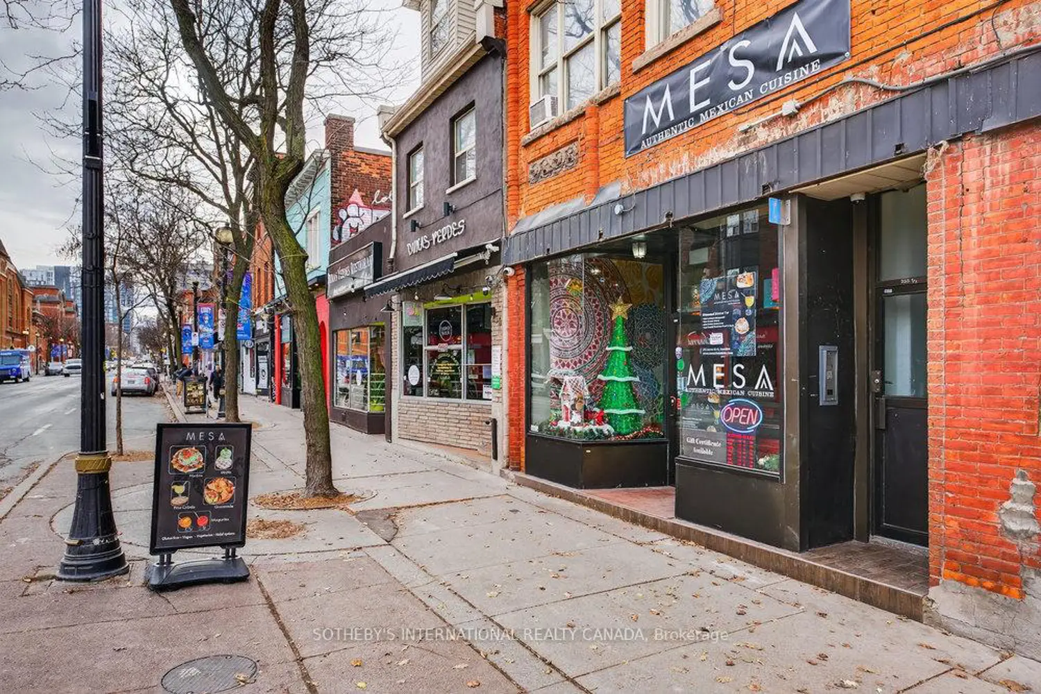 Additional image 18 of 66 Bay Street 305