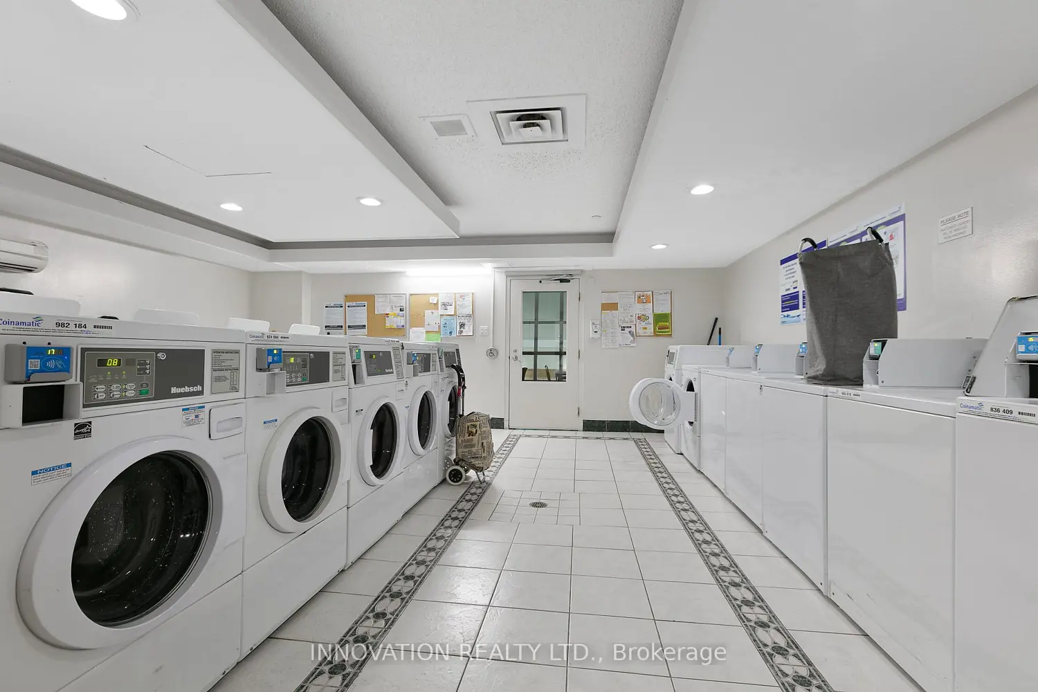 Additional image 17 of 1171 Ambleside Drive 309