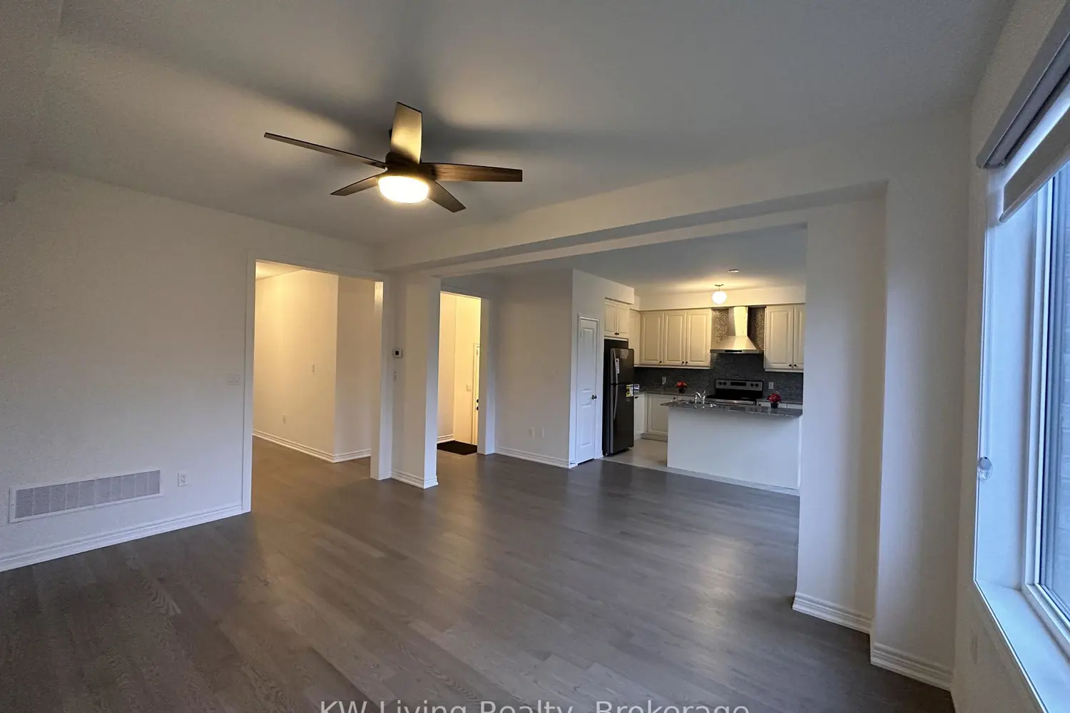 Additional image 3 of 1266 Talisman Manor