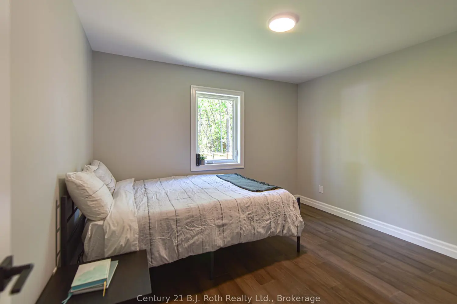 Additional image 10 of 3324 Bramshott Avenue