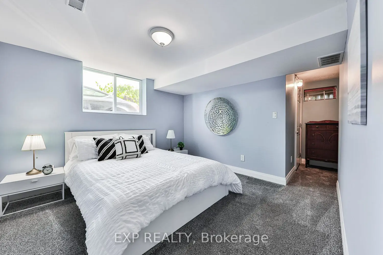 Additional image 18 of 172 Hanover Place