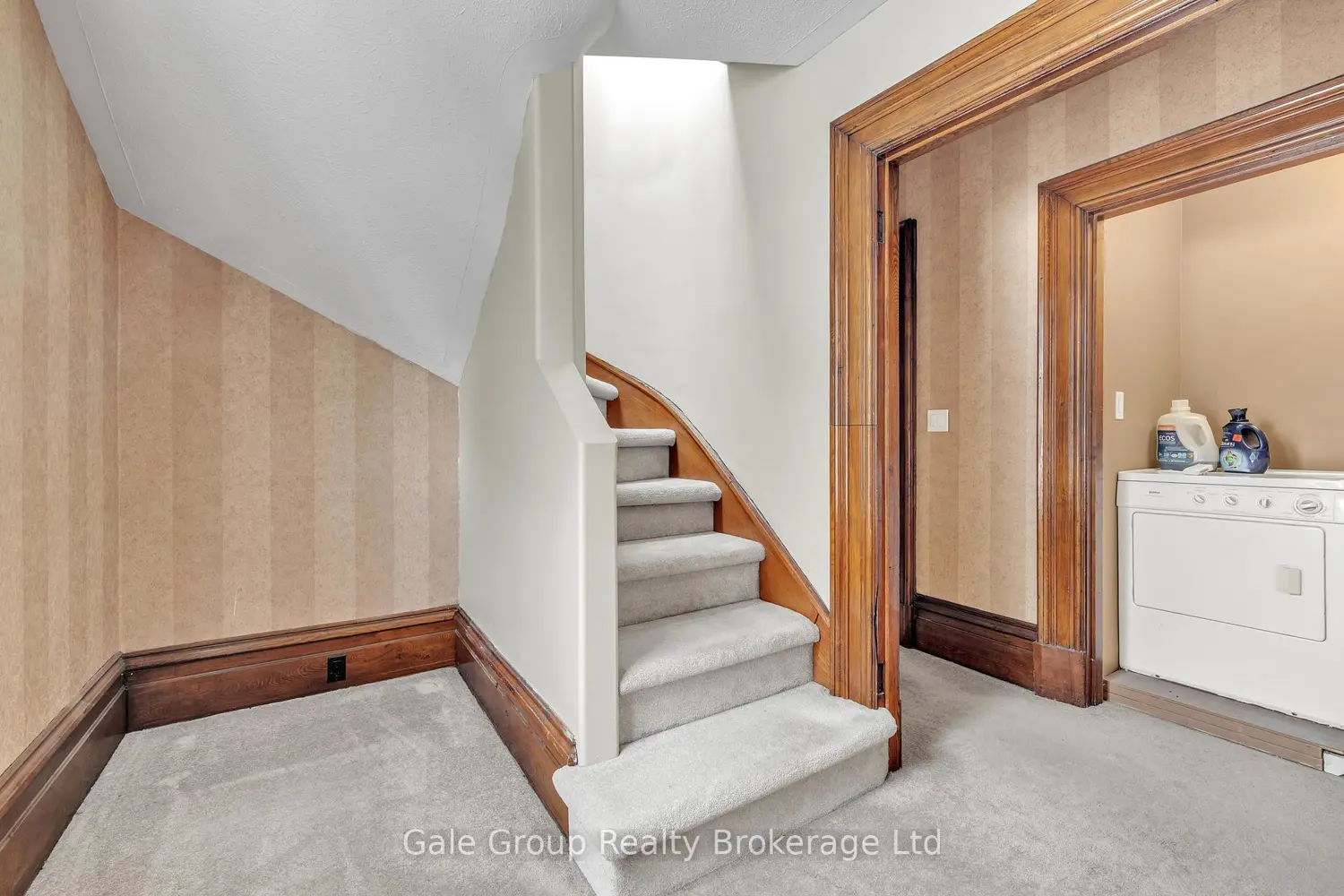 Additional image 14 of 77 Light Street