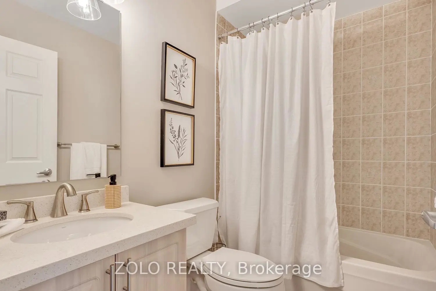 Additional image 8 of 395 Lakebreeze Drive 301